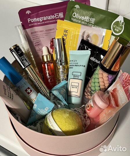 Готовые подарки, бьюти боксы для девушек