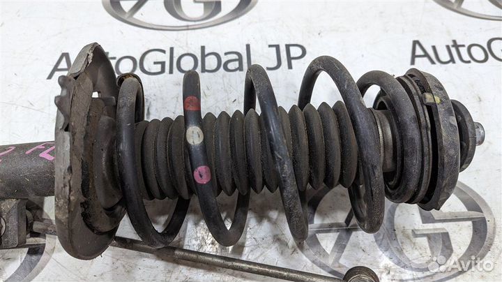 Амортизатор/стойка передняя левая Citroen C4