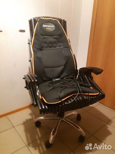 Компьютерное кресло