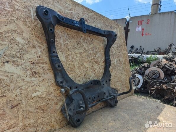 Подрамник передний Тойота Рав 4 50