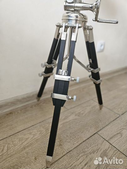 Торшер напольный, софит на треноге