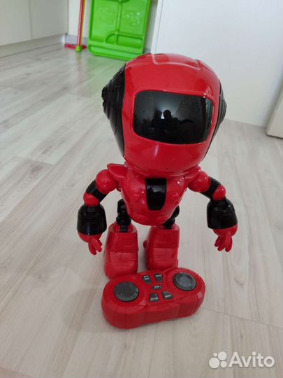 Робот на радиоуправлении