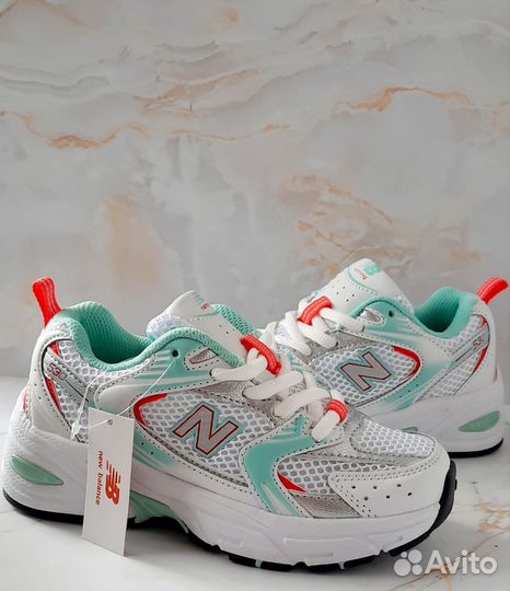 Кроссовки new balance530 р31,32,34,35детские новые