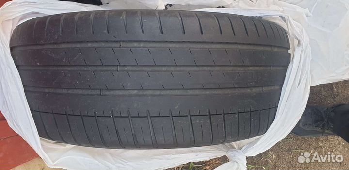 Michelin Pilot Sport 3 235/45 R18