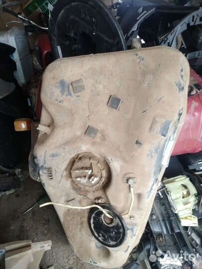 Топливный бак geely Emgrand ec7