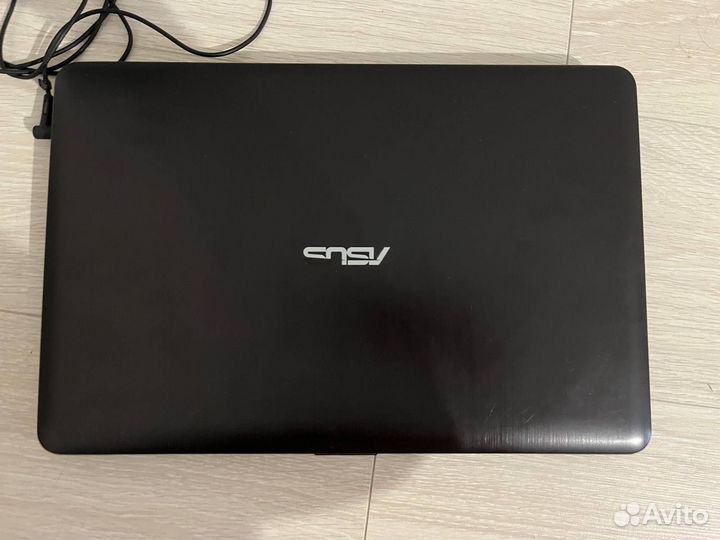 Ноутбук Asus x540y