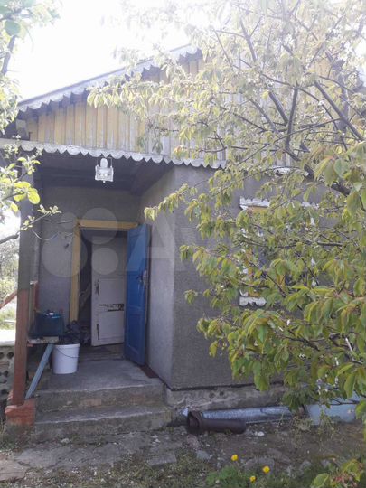 Дача 20 м² на участке 6 сот.