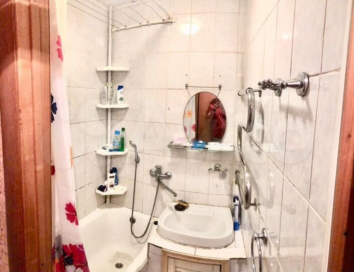 2-к. квартира, 43 м², 1/5 эт.