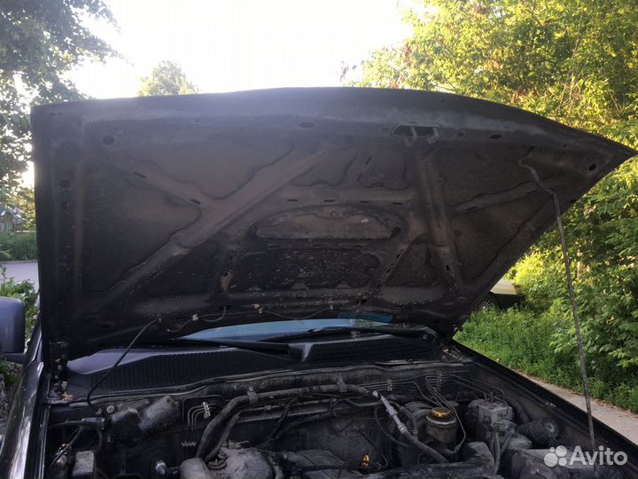 Капот nissan terrano 2