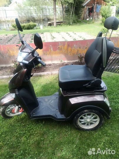 Кресло-коляска с электроприводом