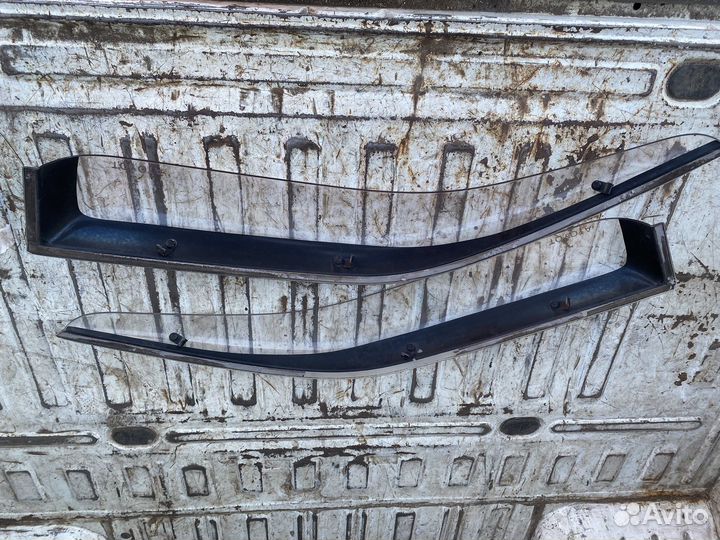 Ветровики Сурф 185