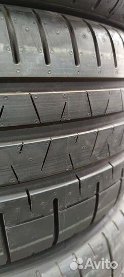 Pirelli P Zero Corsa 245/30 R20 90Y
