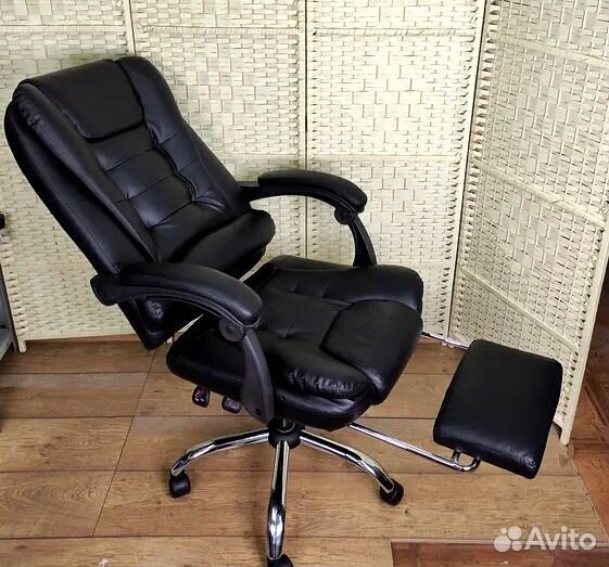 Компьютерное офисное кресло