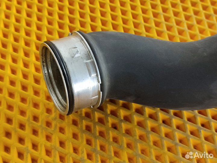 Патрубок интеркулера Bmw X1 E84 2.0 N20 2012