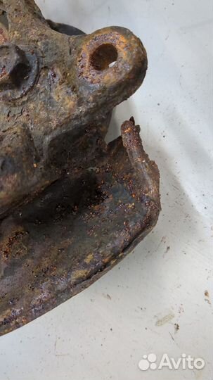 Ступица (кулак, цапфа) Toyota Auris E15, 2007