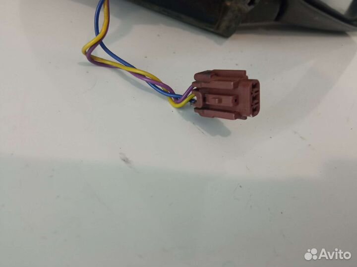 Зеркало правое Almera N15