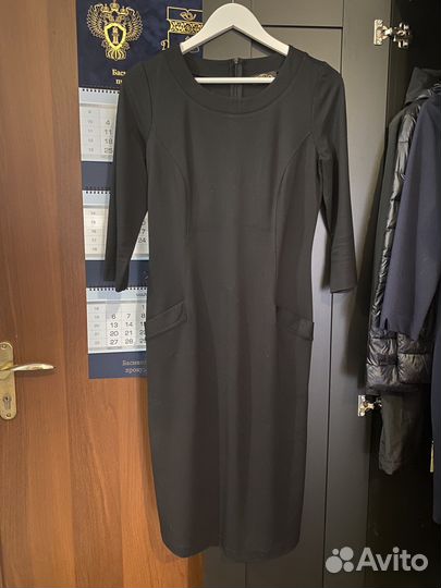 Платье женское