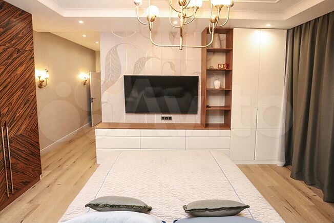 4-к. квартира, 122 м², 6/17 эт.