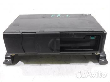 CD-чейнджер Ленд Ровер