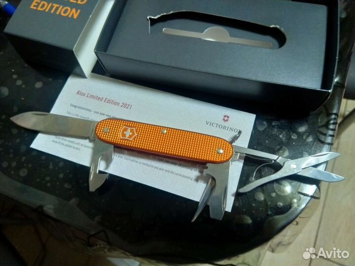 Нож Victorinox Pioneer X Alox LE 2021