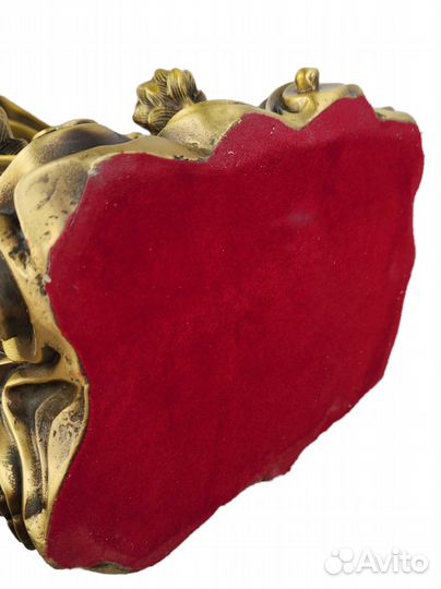 Бронзовая статуэтка