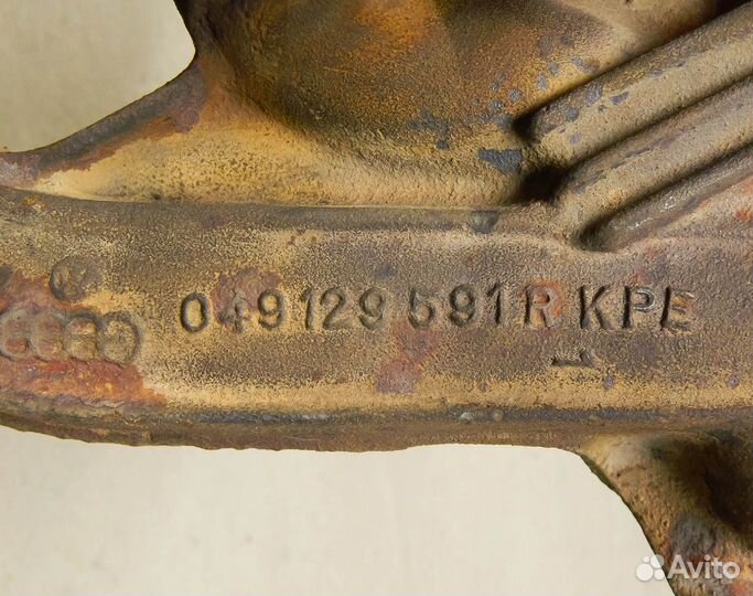 Коллектор выпускной Audi 100 C3 1.8