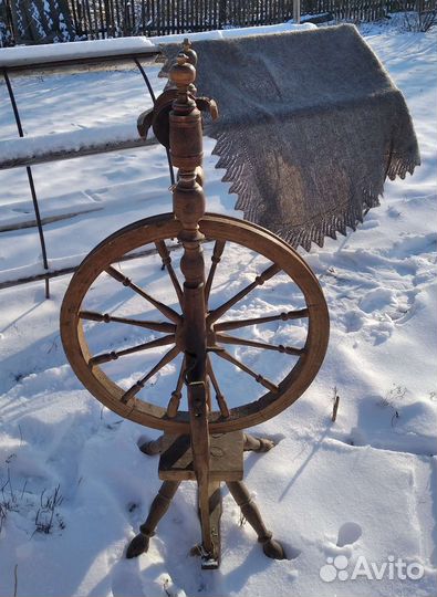 Прялка старинная