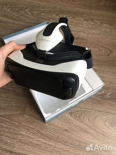 Очки Виртуальной Реальности Samsung Gear VR