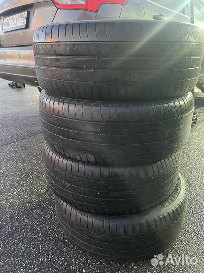 Michelin Primacy HP 215/50 R17