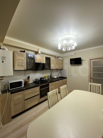 2-к. квартира, 62 м², 3/5 эт.