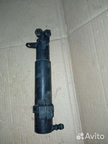 Mercedes w211-219 форсунка омывателя фары левая