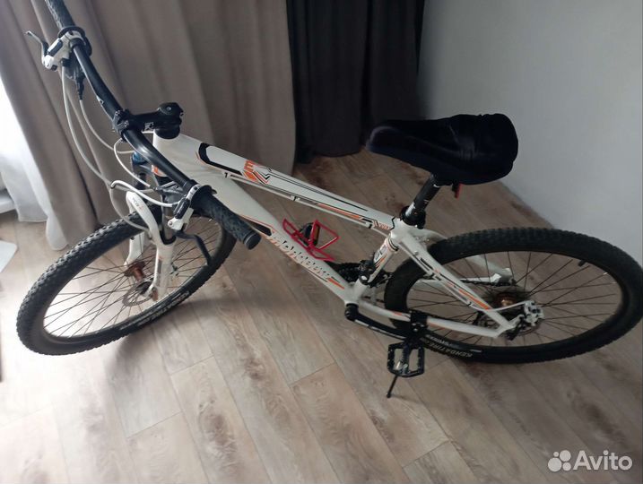 Велосипед Mongoose