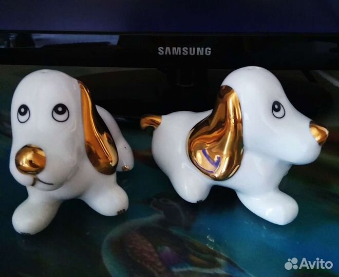 Собачки с позолотой, 