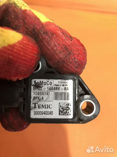 Датчик удара на Land Rover Discovery 3