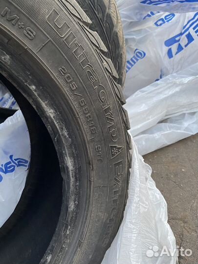 Goodyear UltraGrip 205/55 R16 81K