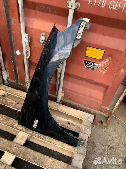 Крыло переднее правое Nissan teana j31