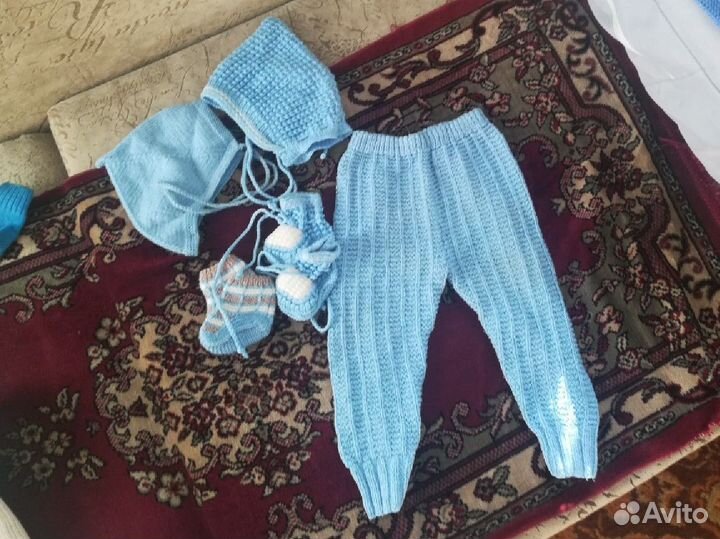 Вязаные детские вещи ручной работы