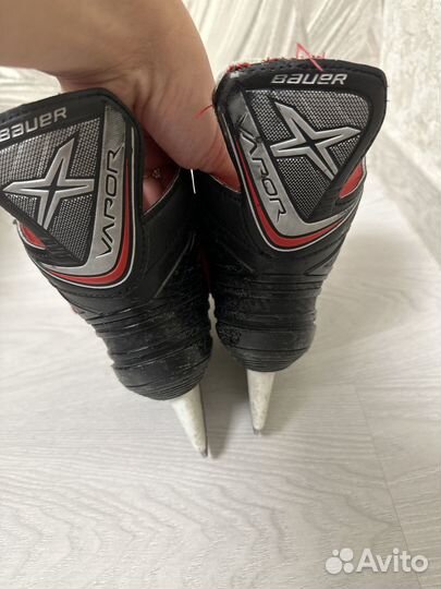 Хоккейные детские коньки bauer vapor 31 размер