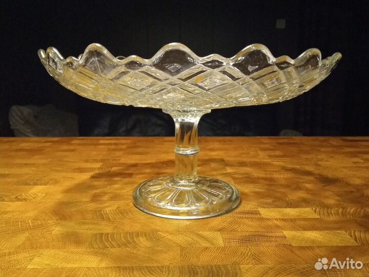 Ваза для фруктов на ножке, Дятьково, СССР