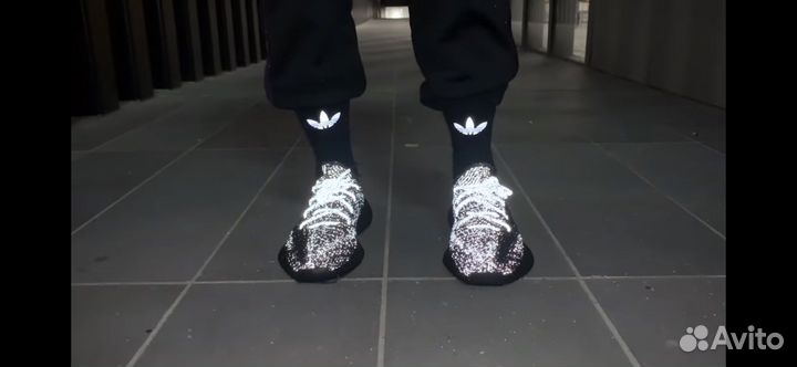 Adidas yeezy boost 350 v2 black reflective адидас