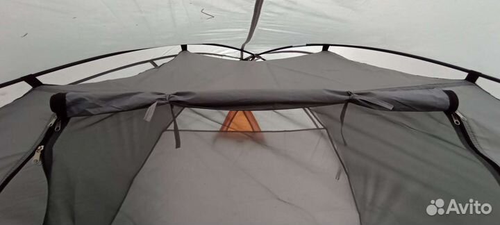 Палатка 4х местная новая