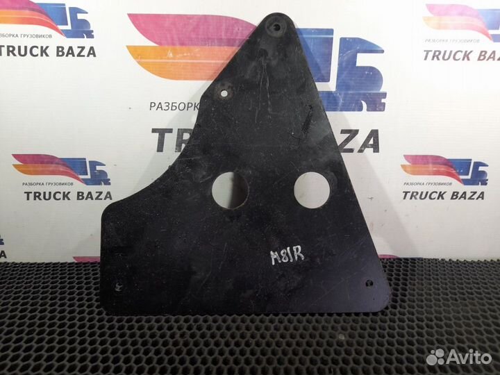 Кронштейн крепления крыла правый Man TGA, Man TGS