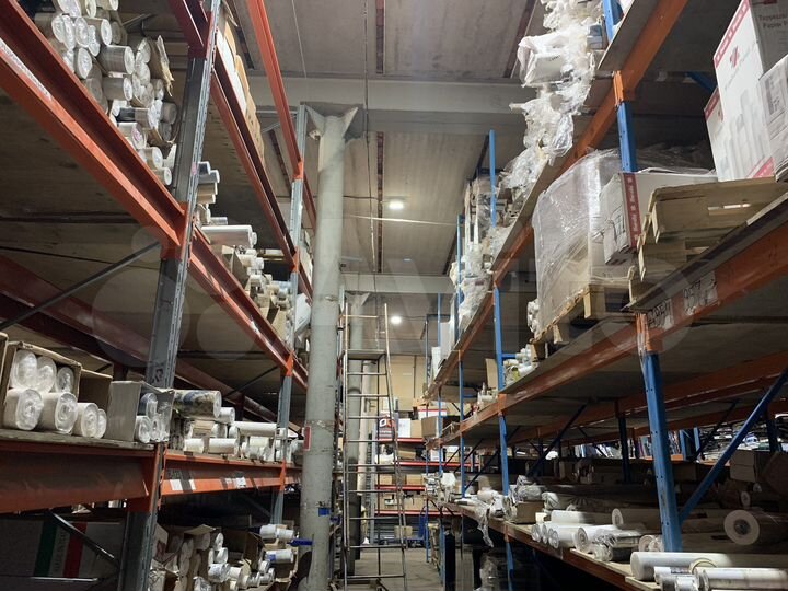 Склад, 300 м²