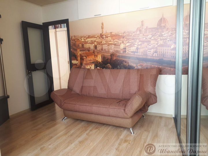 4-к. квартира, 108,7 м², 2/2 эт.