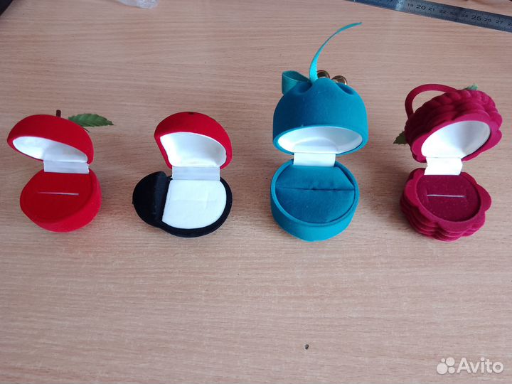 Футляр для колец бархатные коробочки