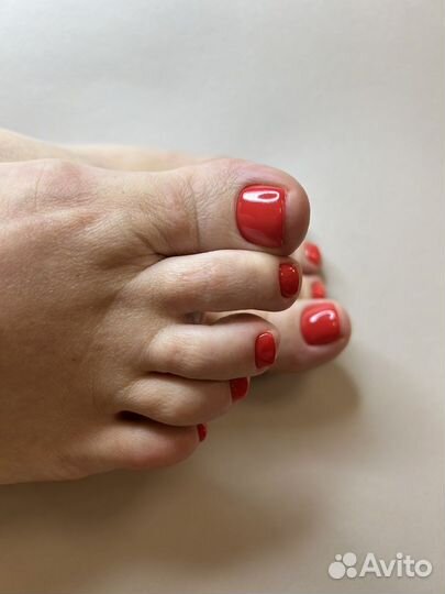 Мастер маникюра и педикюра