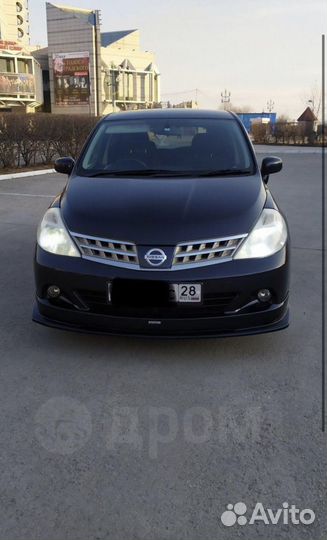 Губа Ниссан Тиида