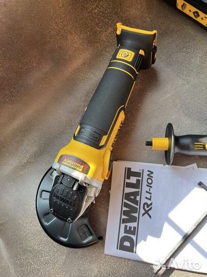 Ушм болгарка Dewalt 125 Dcg405