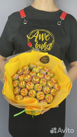 Букет из чупа-чупсов