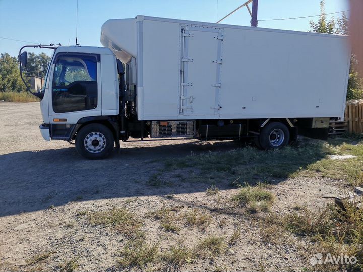 Isuzu Forward (F-Series), 1989